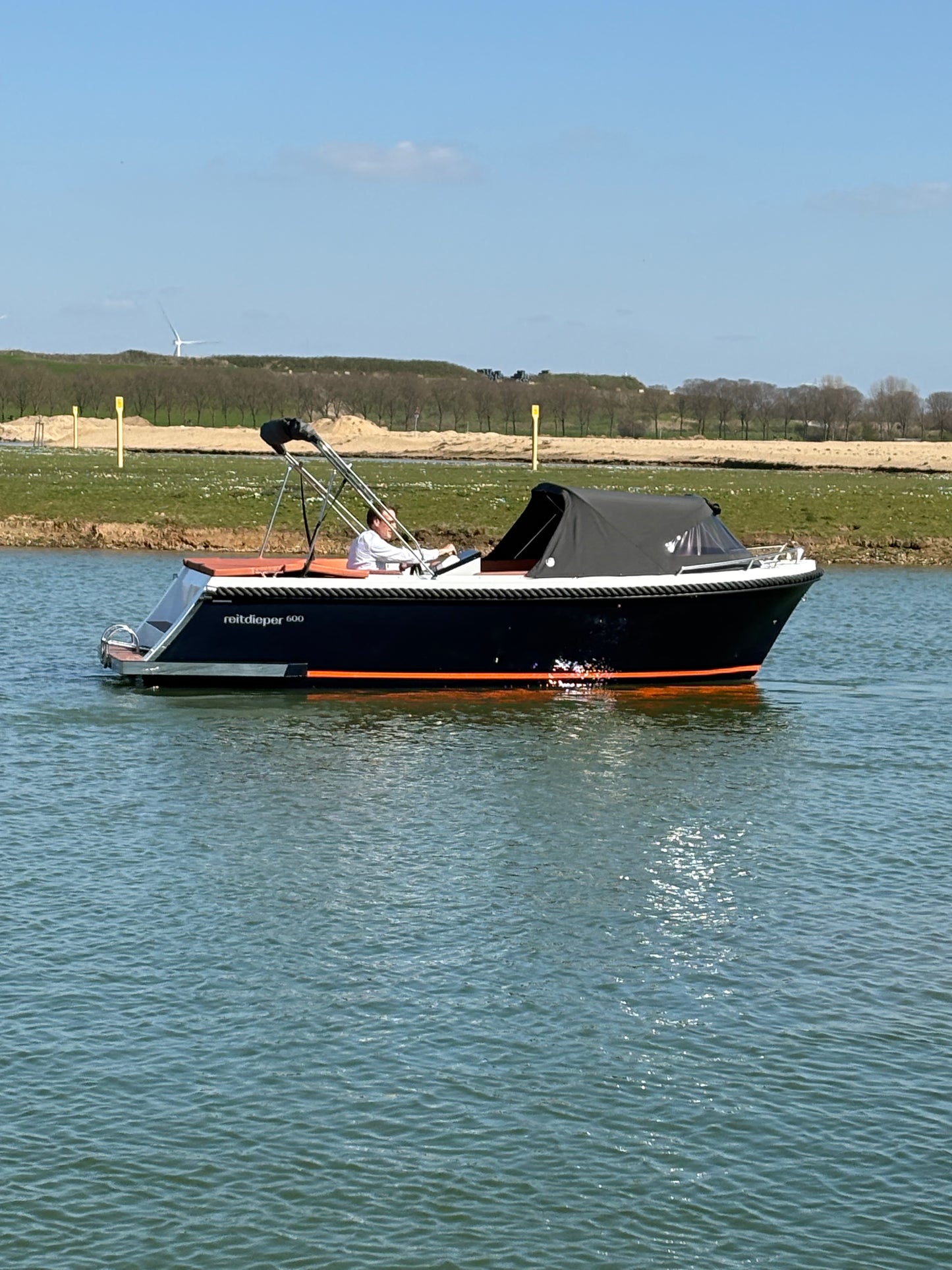 Reitdieper 600