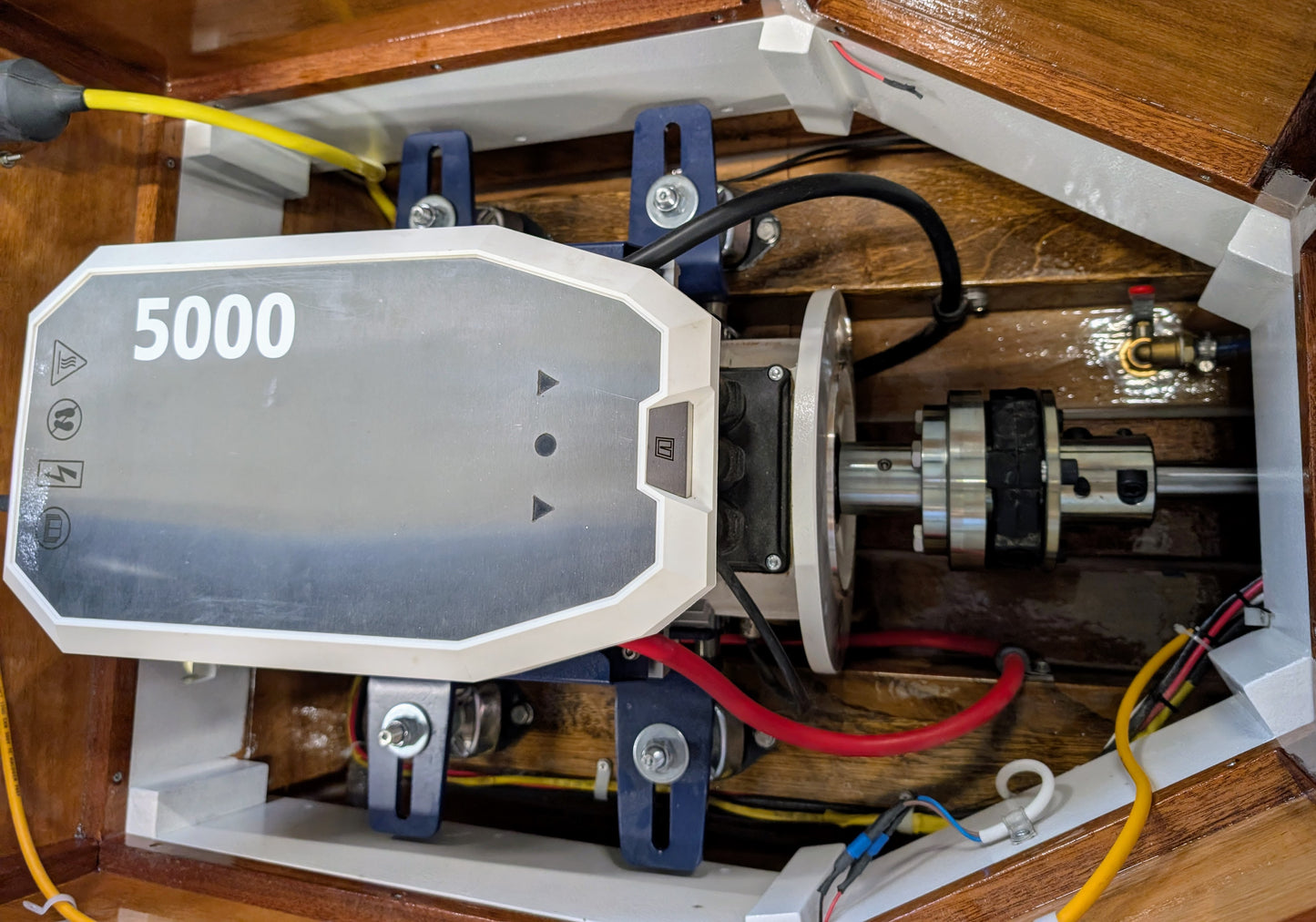 Vetus E-LINE E-Drive Elektro-Innenbordmotor 4 - 13,3 kW – 5 kW / Luft