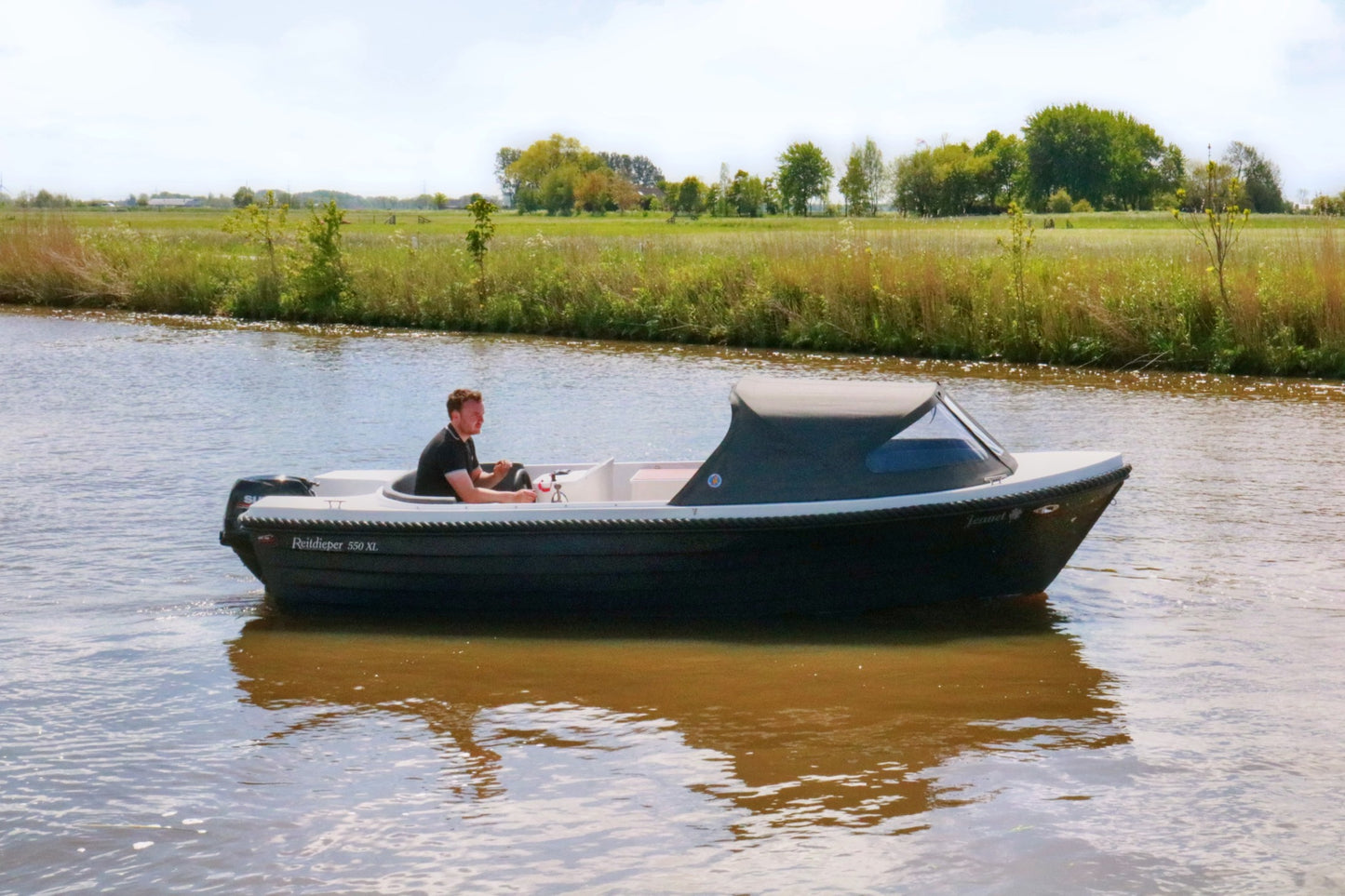 Reitdieper 550 XL sloep