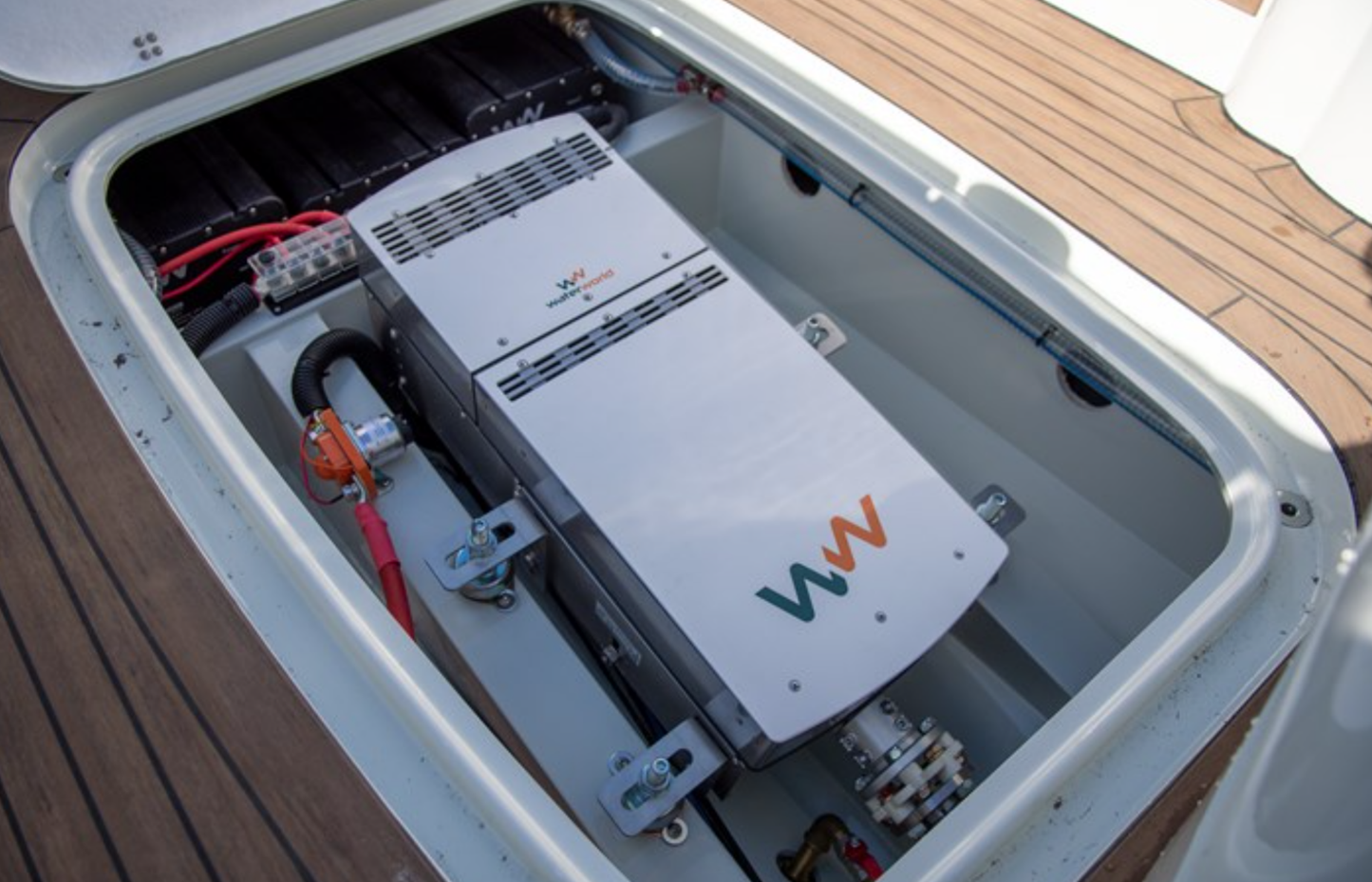 Waterworld 4.0 i 7.5 i 10.0 i 20.0 i elektrische binnenboordmotor 4 - 20 kW 48V - Marinaut 