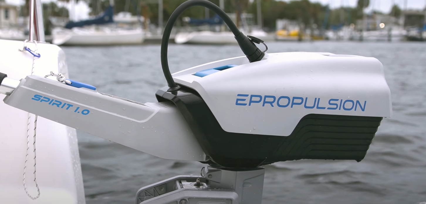 ePropulsion Spirit 1 kW Evo (Plus) met 1,3 kWh accu Elektrische buitenboordmotor — Kortstaart - Marinaut 