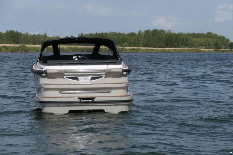 Oud huijzer 650 Tender