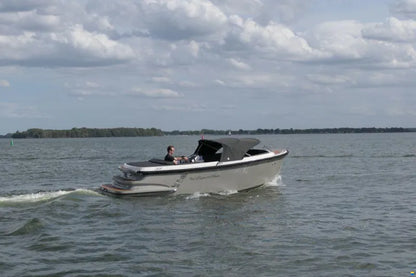 Oud huijzer 650 Tender