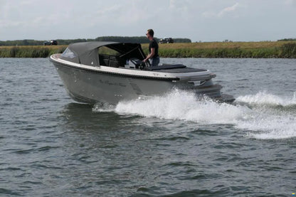 Oud huijzer 650 Tender