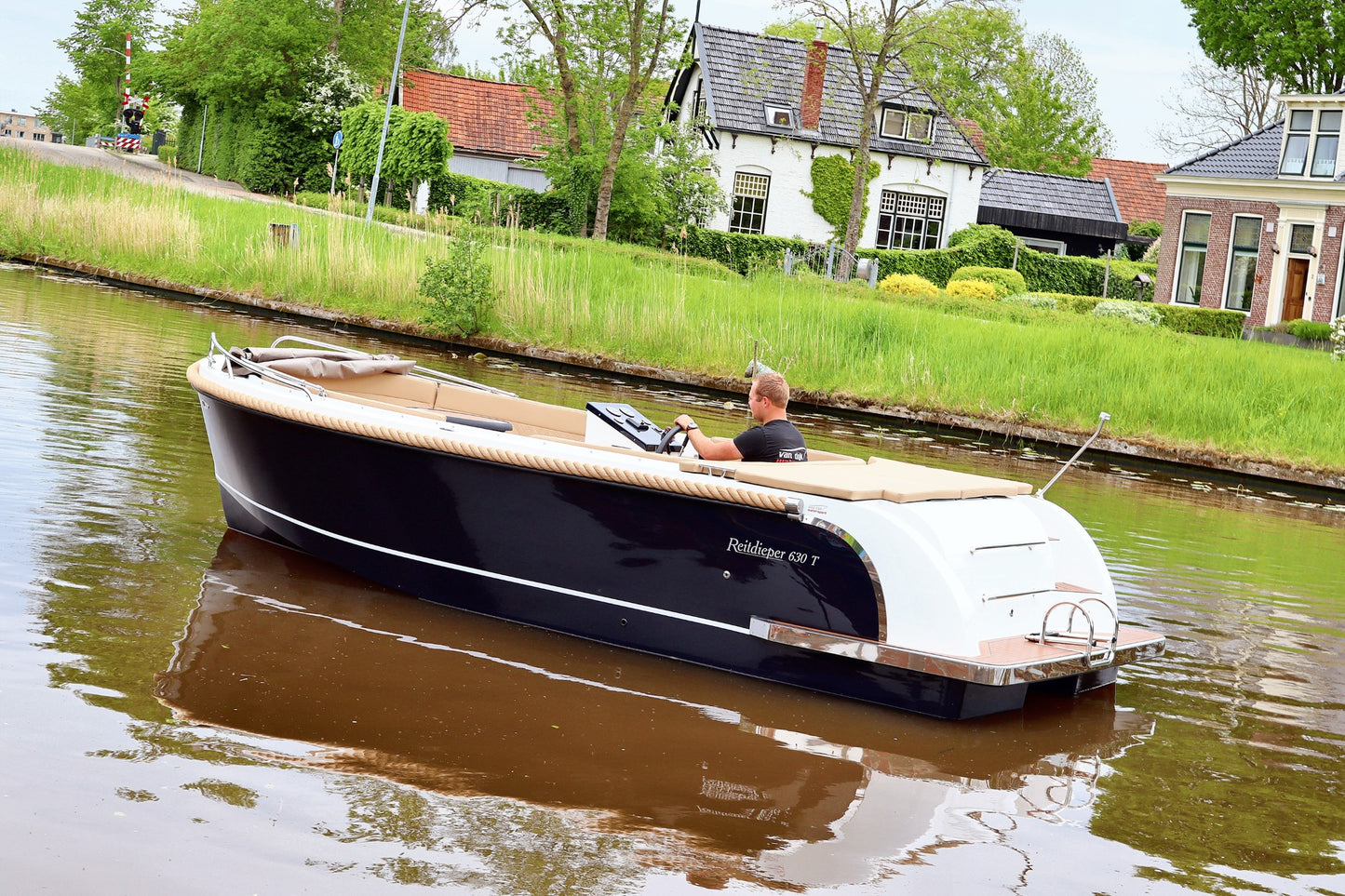 Reitdieper 630 Tendersloep