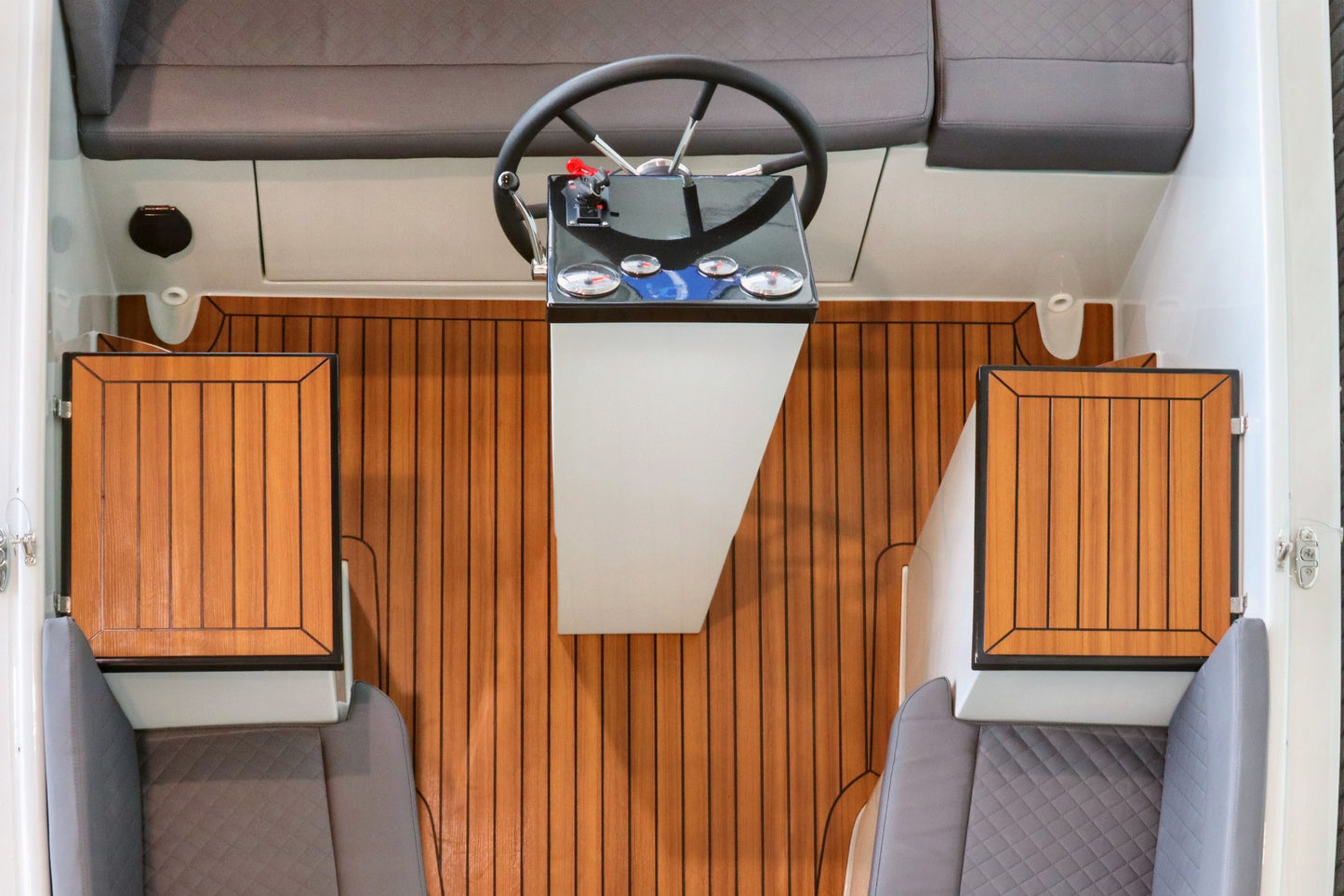 Reitdieper 635 Tender