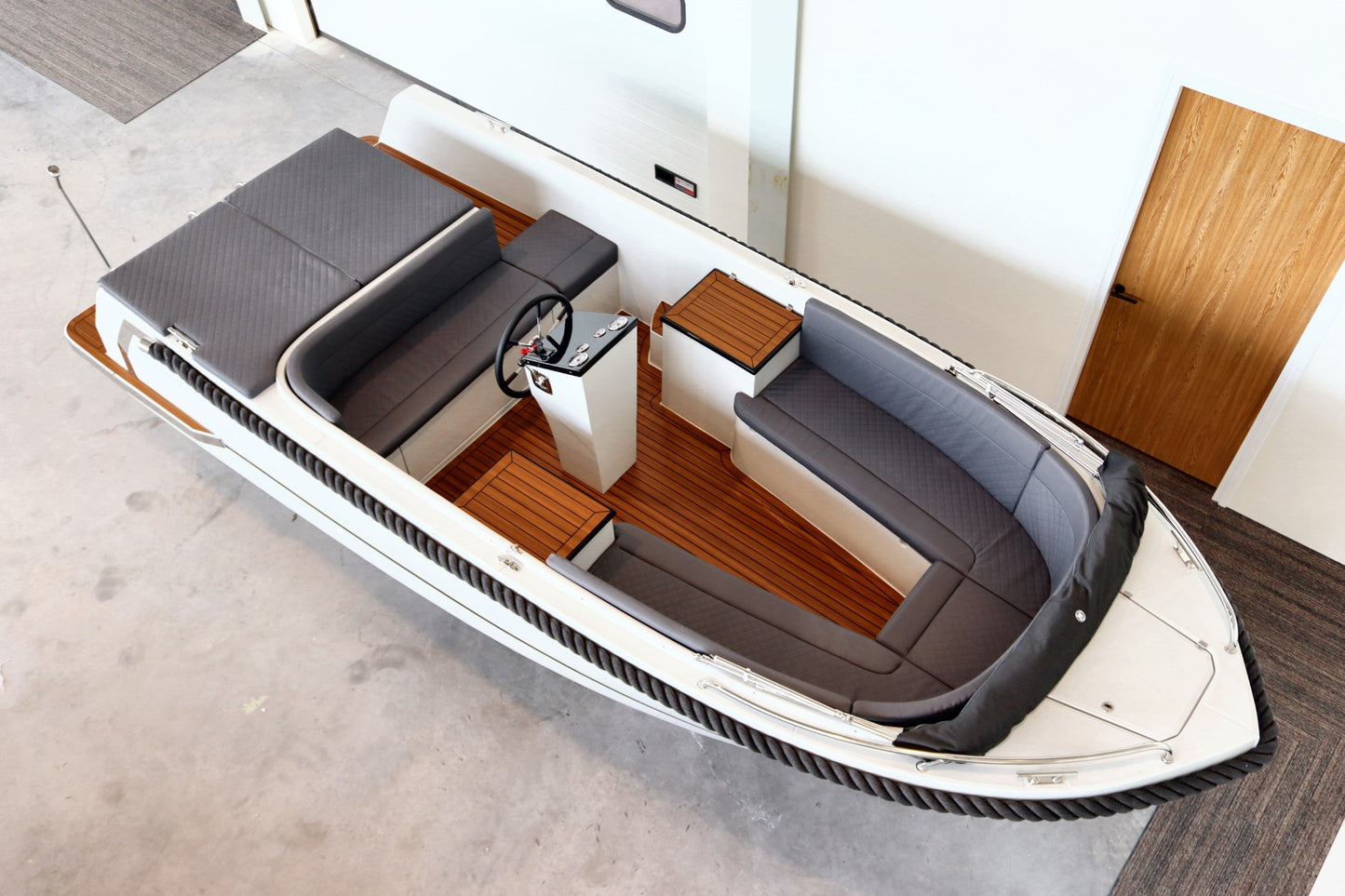 Reitdieper 635 Tender