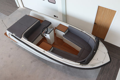 Reitdieper 635 Tender