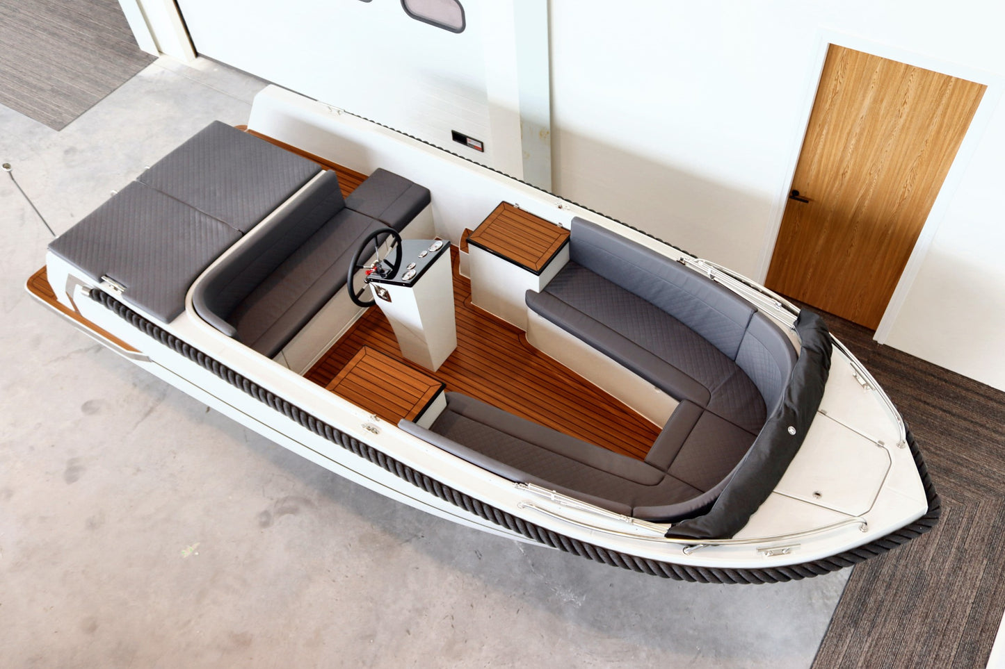 Reitdieper 635 Tender