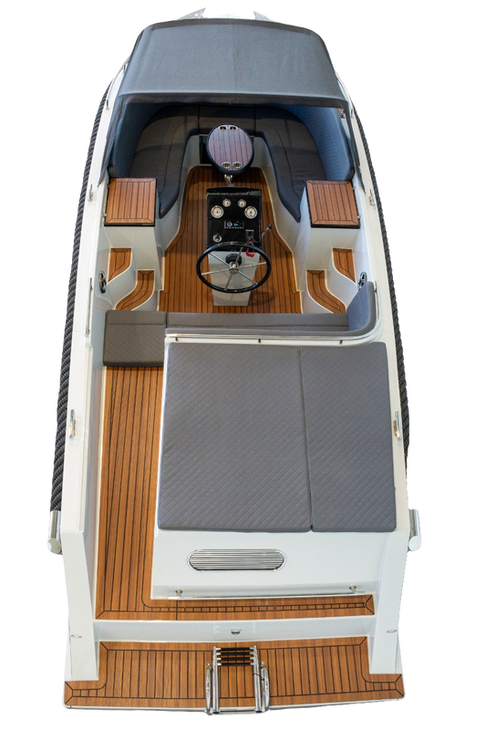 Bovenaanzicht van de Reitdieper 735 Tender met ruime zitplaatsen, stuurstand en zonnedek, perfect voor comfortabele vaartochten.